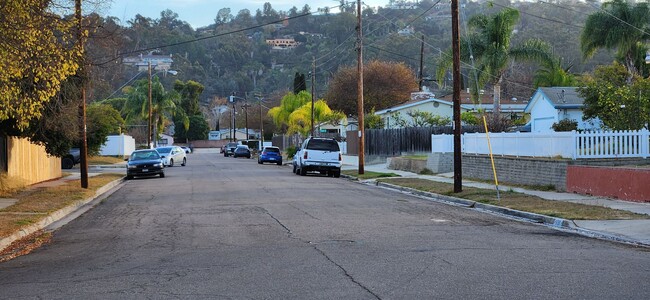 Building Photo - Beautiful El Cajon House