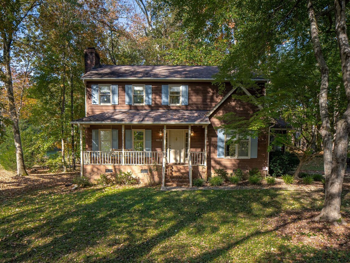 Primary Photo - Beautiful 3 Bedroom in American Village! M...