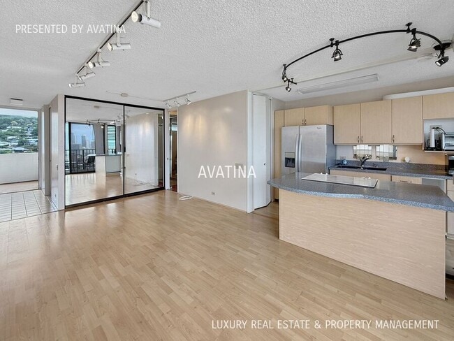 Building Photo - 1630 Liholiho St