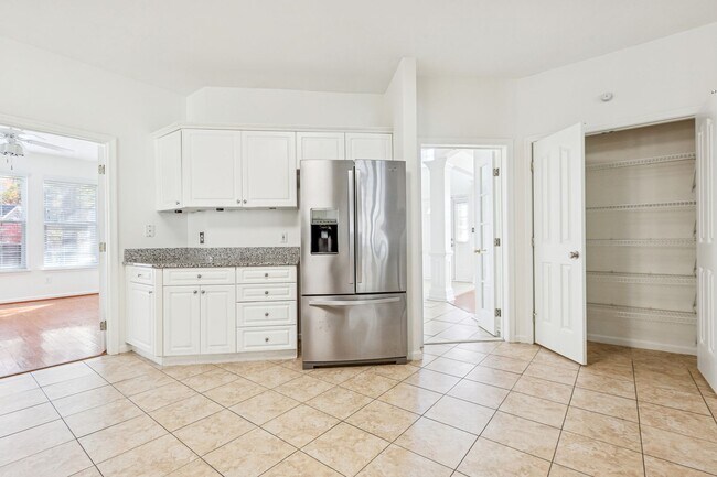 Foto del edificio - Gorgeous 5 Bedroom Rental in Virginia Beach