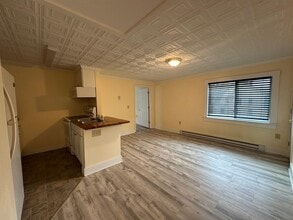 Building Photo - 23 Ashuelot St Building Photo - 23 Ashuelot St