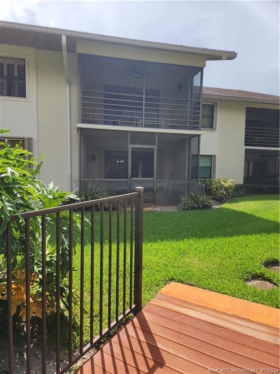 Foto del edificio - 1861 SW Palm City Rd