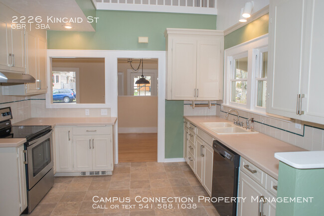 Foto del edificio - 2226 Kincaid St