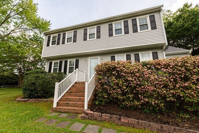 Building Photo - 2341 Wrens Nest Rd