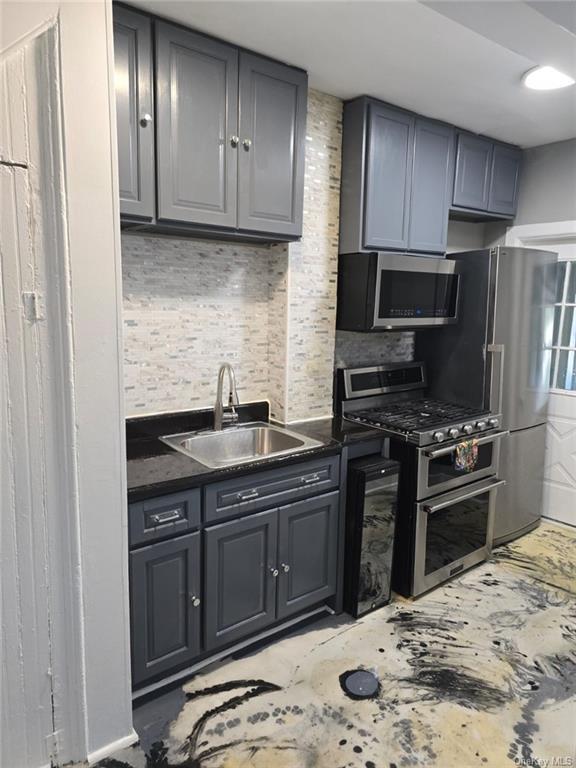 Building Photo - 35 Riverview Pl
