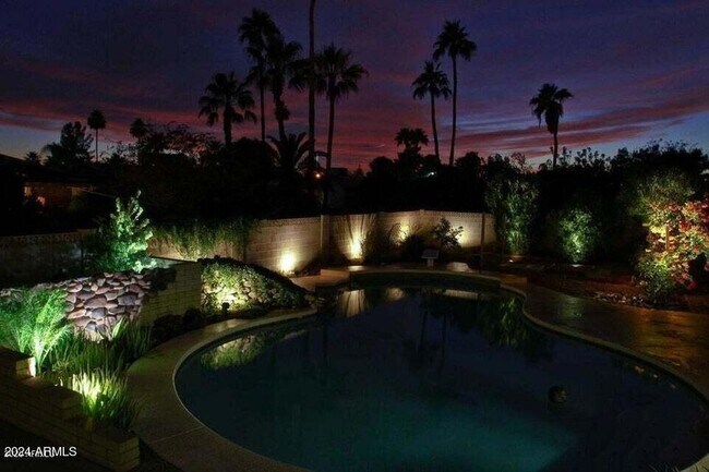 Foto del edificio - 2311 W Del Oro Cir