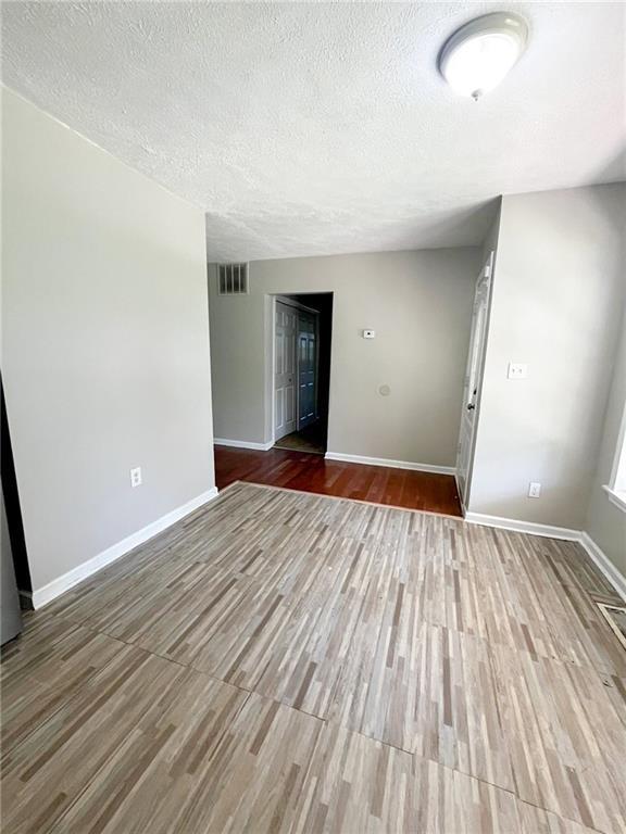 Foto del edificio - 1426 Richard Rd