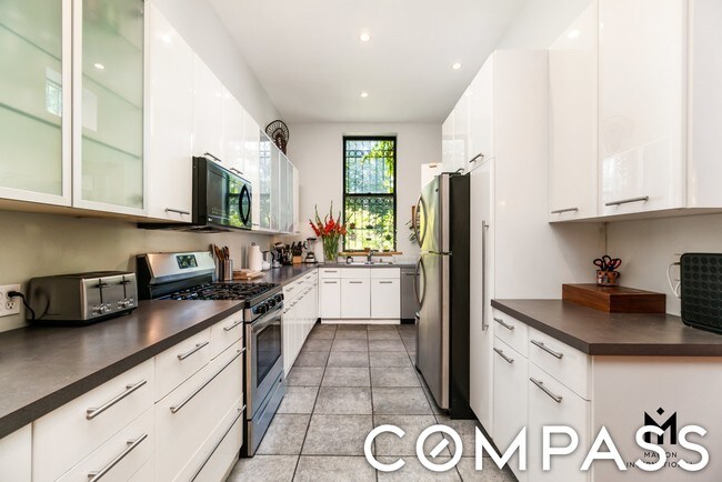Foto del edificio - 130 West 118th Street