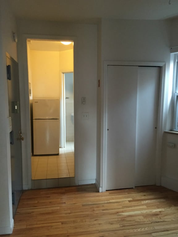 Building Photo - 79 Mott St