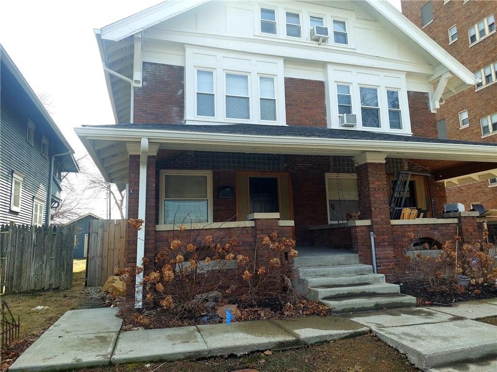 Primary Photo - 23 E 36th St
