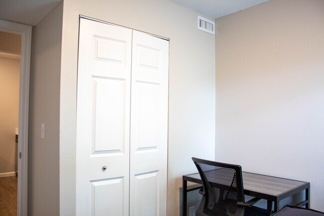 Foto del interior - 402 S Fifth