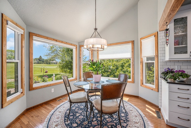 Foto del edificio - 1152 Clubhouse Dr