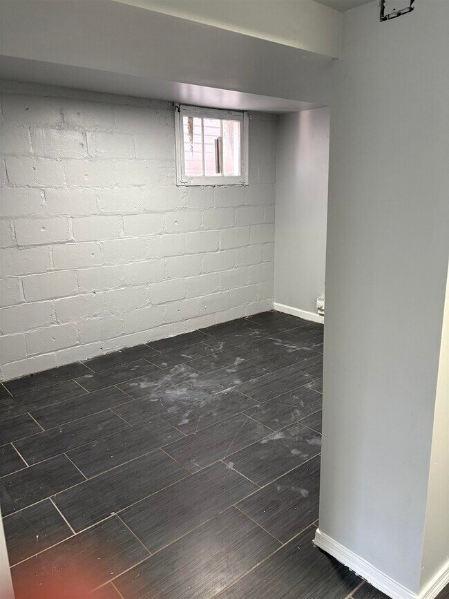 Foto del edificio - 579 Liberty Ave