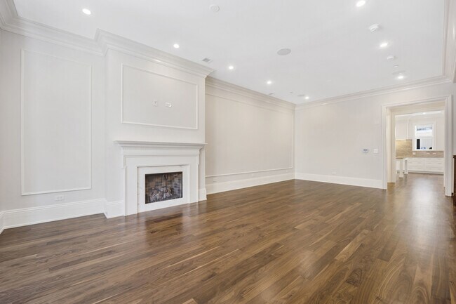 Foto del edificio - 105 W Chestnut St