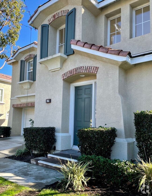 Twelve Picket Lane Apartments under 500 Aliso Viejo, CA 4 Rentals
