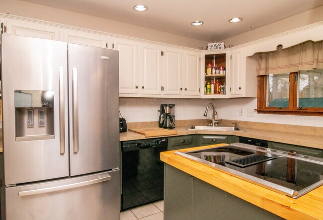 Foto del edificio - 800 Fox Ridge Trail