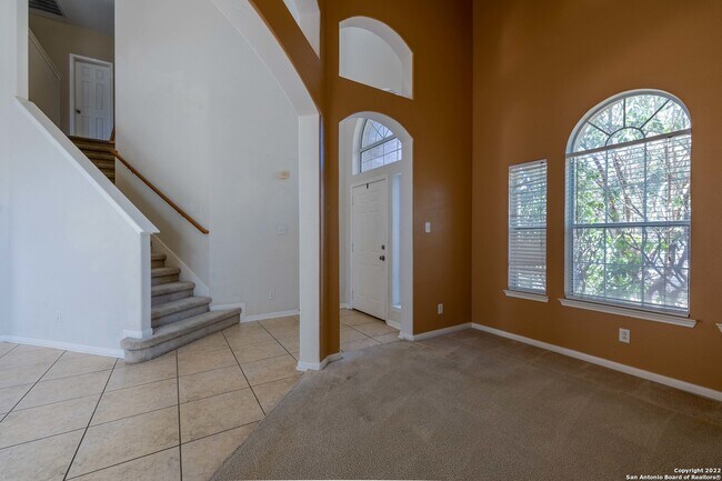 Foto del edificio - 327 Meadow Park