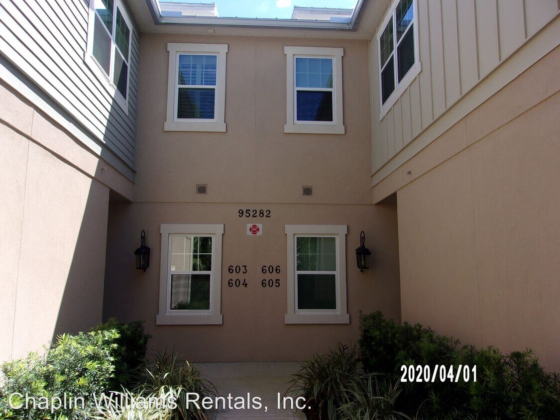 Primary Photo - 95282 Summerwoods Cir