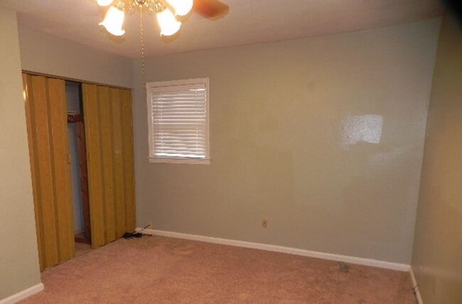 Building Photo - East Columbus - Near Ft Moore