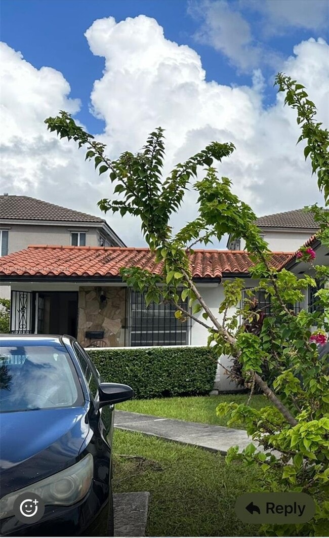 Building Photo - 1143 NW 32nd Ave