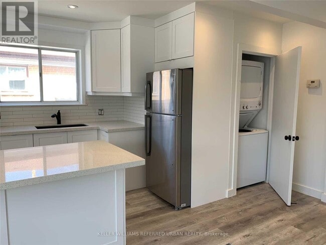 Building Photo - 73 Trinnell Blvd