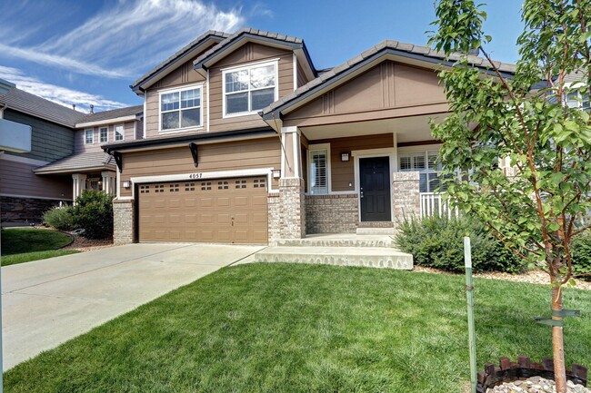 Foto del edificio - 2 story 3 bed 2.5 bath home in The Meadows...
