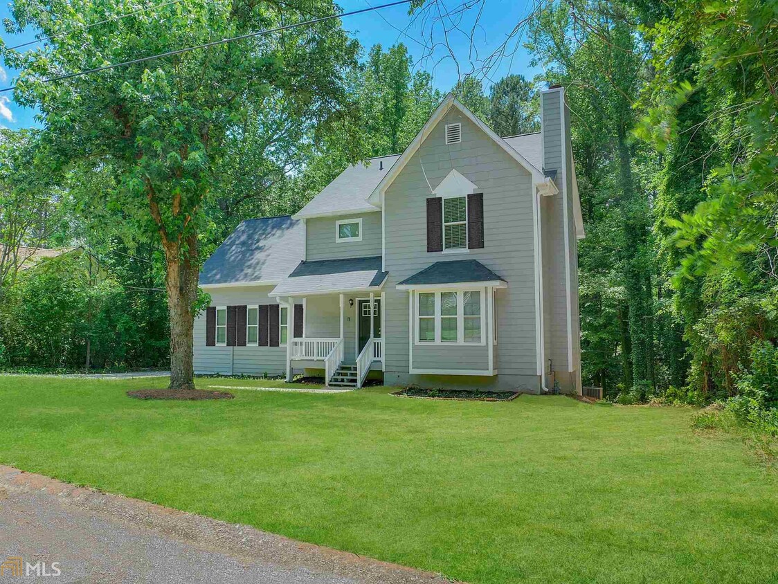 Primary Photo - 3240 Plymouth Rock Dr