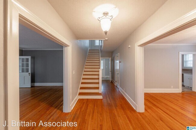 Building Photo - 4 br, 3 bath House - 441 Buckner Circle