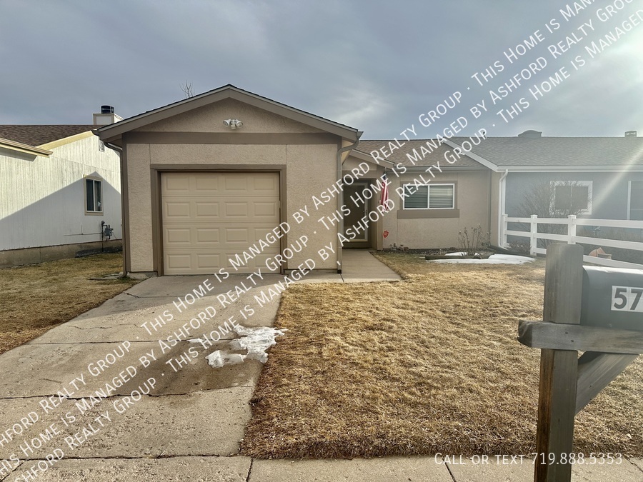 Foto principal - 5739 Trout Creek Pass Dr