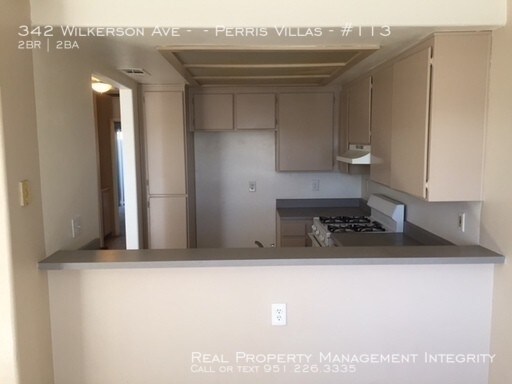 Building Photo - 2 bedroom 2 bath apartment in Perris