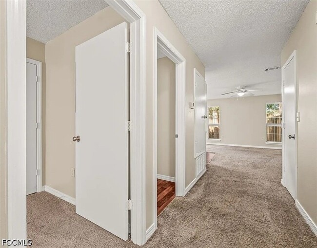 Building Photo - 646 Virginia Oak Ct