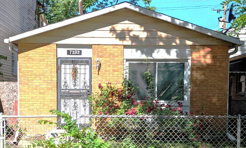 Foto principal - 7232 S Champlain Ave