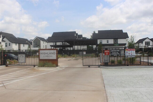 Foto del edificio - 1204 Highland Vineyard Ln