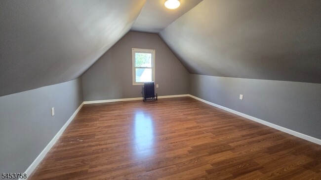 Building Photo - 177 Watson Ave