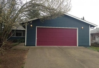 Building Photo - 4450 Murdock Ct NE