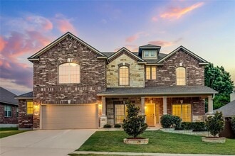 Building Photo - 401 Silver Trail