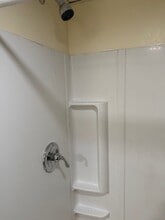 Building Photo - 303 Logan Ave