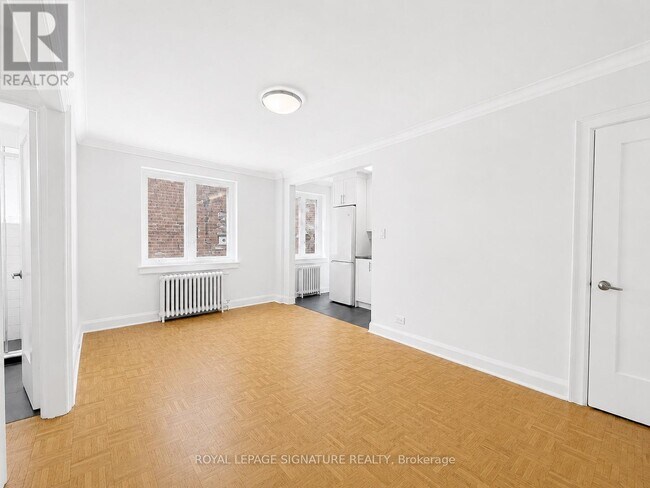 Photo du bâtiment - 396 Avenue Rd
