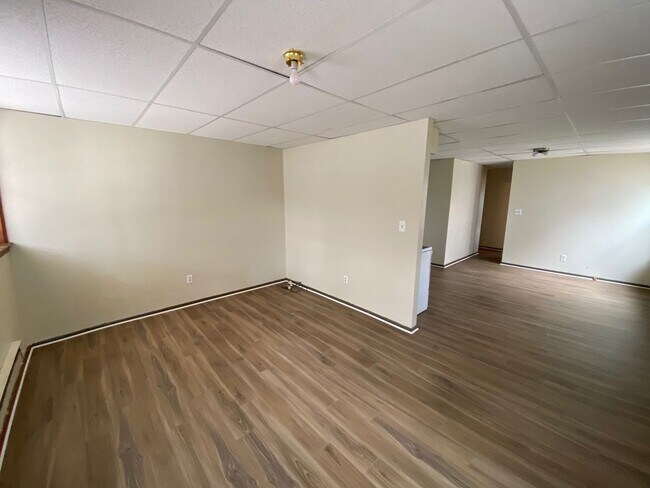 Foto del edificio - 1st Floor Apartment