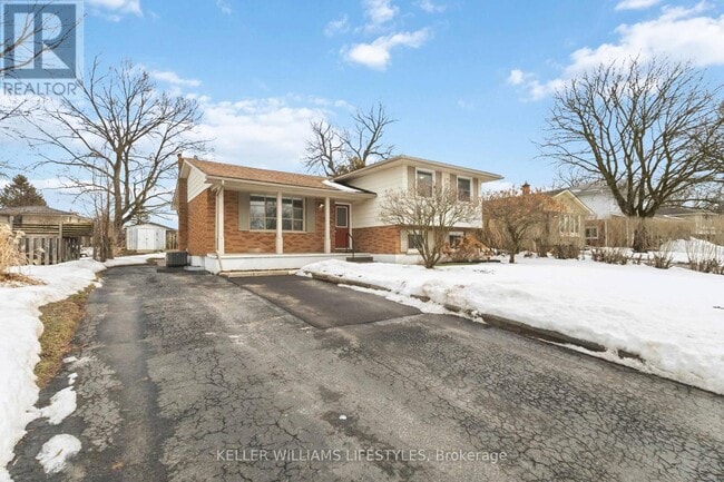 Photo du bâtiment - 32 Rollscourt Gardens