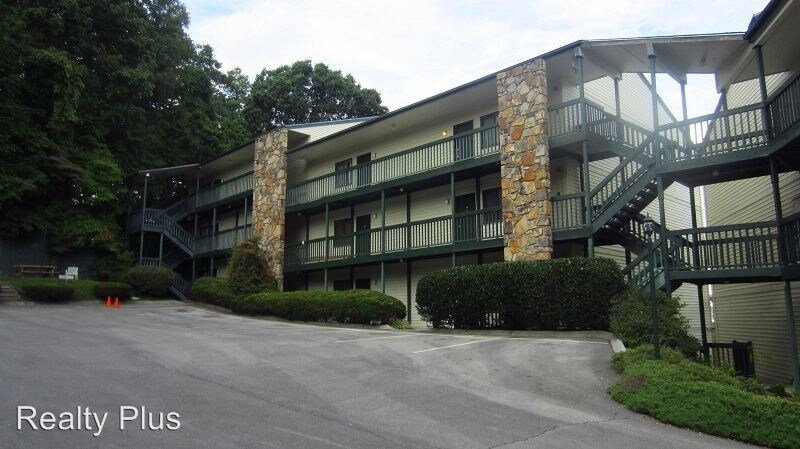 Primary Photo - 1102 Ski View Dr