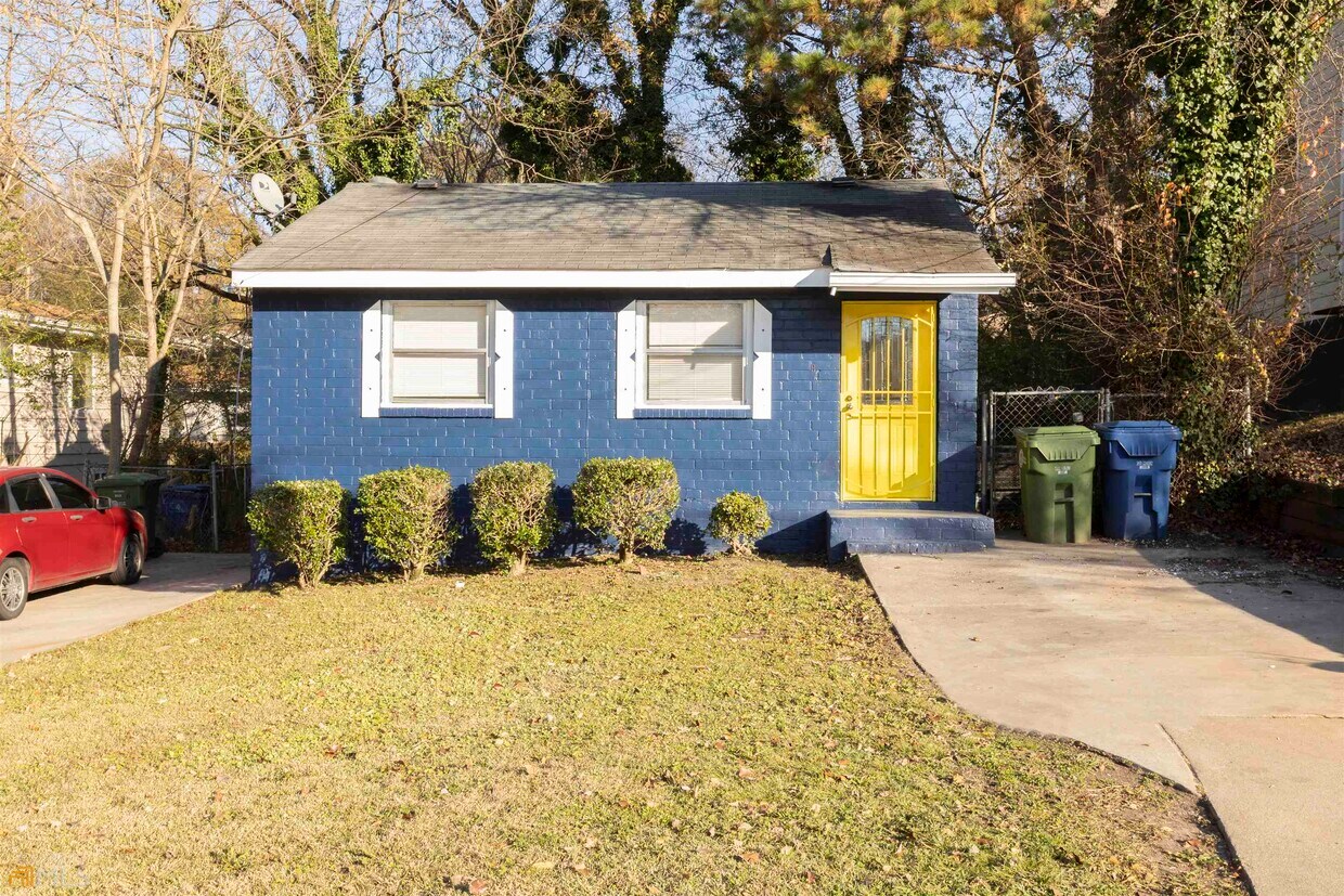 324 Brooks Ave SW Unit B, Atlanta, GA 30310 Apartment for Rent in Atlanta, GA