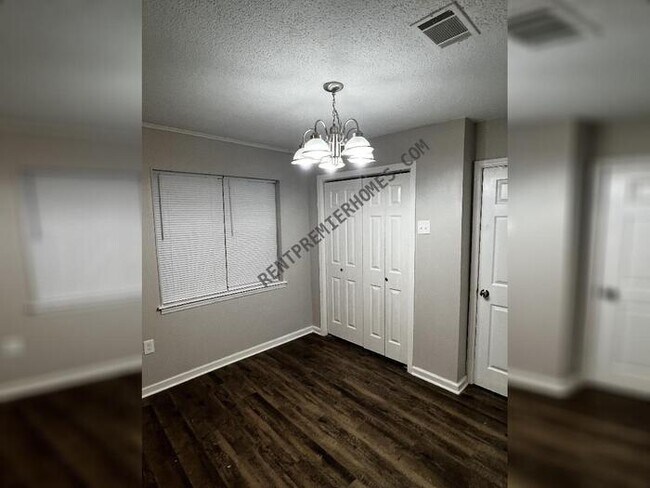 Foto del edificio - 5512 Parker St