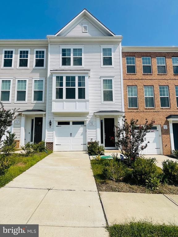 Foto del edificio - 419 Foxglove Way