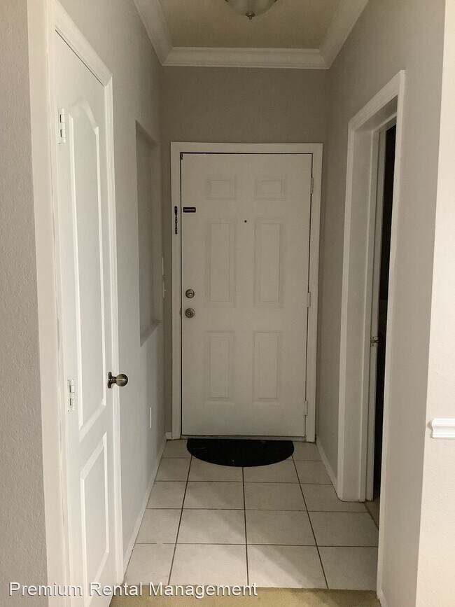 Building Photo - 2 br, 2 bath House - 3361 S. Kirkman Rd #822