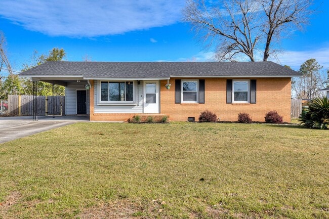 Building Photo - Updated 3 Bedroom 2 Bath in Martinez