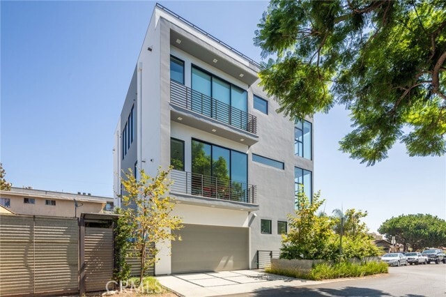 Foto del edificio - 1616 Amherst Ave