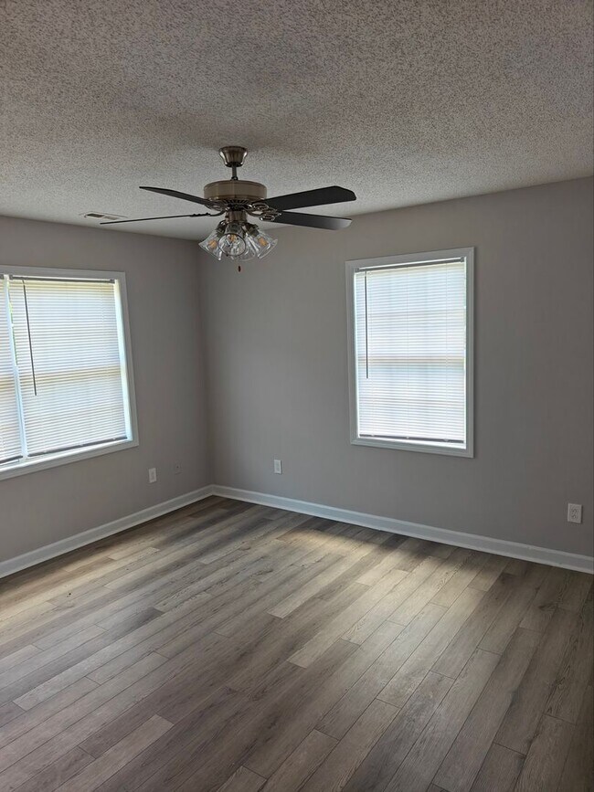 Foto del edificio - 3 Bedroom 2 Bath in Bessemer City