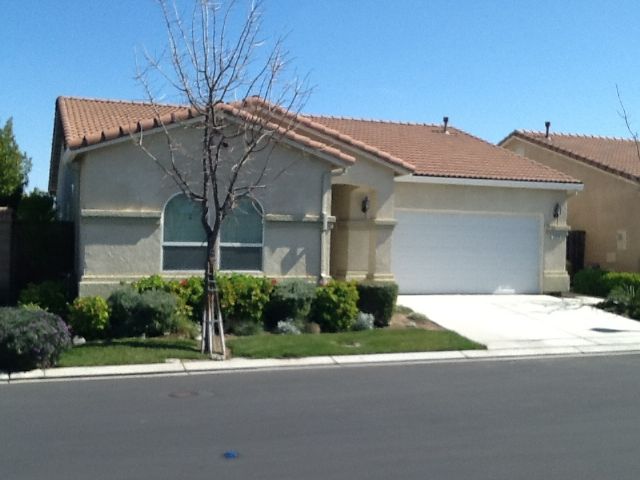 Building Photo - 2900 Las Flores Cir
