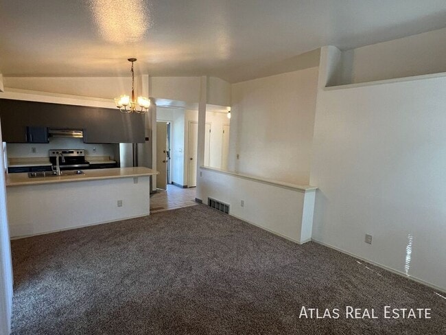 Foto del edificio - 535 Prestonwood Dr